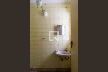 Casa à venda com 291m², 4 quartos e 3 vagasBanheiro da Edícula