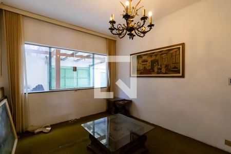 Casa à venda com 291m², 4 quartos e 3 vagasSala 2