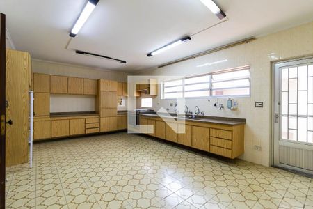 Casa à venda com 291m², 4 quartos e 3 vagasCozinha