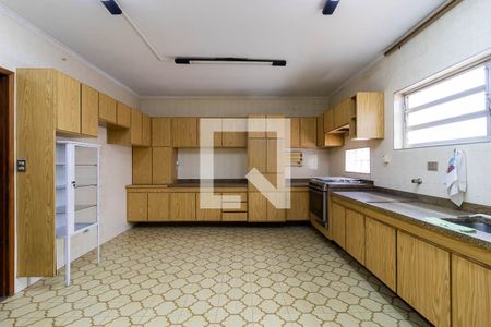 Casa à venda com 291m², 4 quartos e 3 vagasCozinha