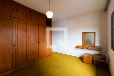 Casa à venda com 291m², 4 quartos e 3 vagasSuíte