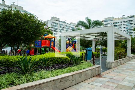 Apartamento à venda com 90m², 3 quartos e 2 vagasÁrea comum - Playground