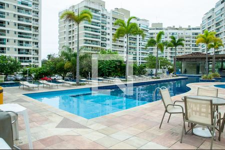 Apartamento à venda com 90m², 3 quartos e 2 vagasÁrea comum - Piscina