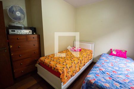 Casa à venda com 300m², 4 quartos e 2 vagasQuarto 2