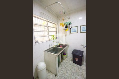 Casa à venda com 300m², 4 quartos e 2 vagasÁrea de Serviço