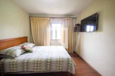 Casa à venda com 300m², 4 quartos e 2 vagasSuíte 