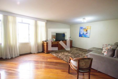 Casa à venda com 300m², 4 quartos e 2 vagasSala 2