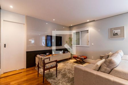 Sala de apartamento para alugar com 3 quartos, 127m² em Vila Firmiano Pinto, São Paulo