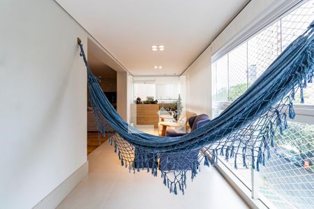 Varanda Gourmet de apartamento para alugar com 3 quartos, 127m² em Vila Firmiano Pinto, São Paulo