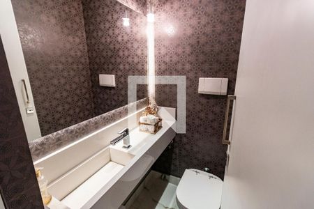 Lavabo de apartamento para alugar com 3 quartos, 127m² em Vila Firmiano Pinto, São Paulo