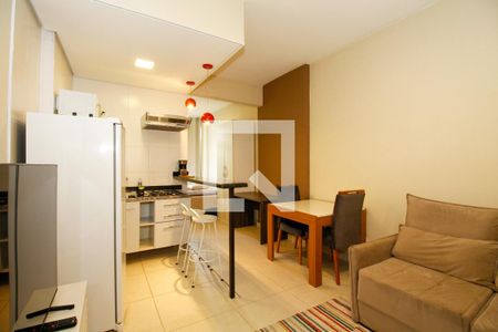Sala/Cozinha de kitnet/studio para alugar com 1 quarto, 28m² em Bela Vista, São Paulo