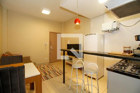 Sala/Cozinha de kitnet/studio para alugar com 1 quarto, 28m² em Bela Vista, São Paulo