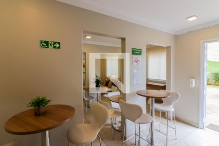 Apartamento à venda com 40m², 2 quartos e sem vagaÁrea comum - Salão de festas