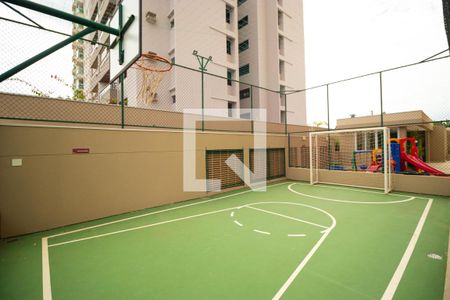 Apartamento à venda com 75m², 2 quartos e 2 vagasÁrea comum - Quadra