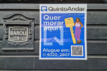 Casa para alugar com 90m², 3 quartos e sem vagaFachada com Plaquinha