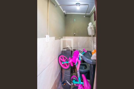 Casa à venda com 200m², 4 quartos e 4 vagasBanheiro de serviço