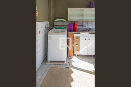 Casa à venda com 200m², 4 quartos e 4 vagasÁrea de Serviço