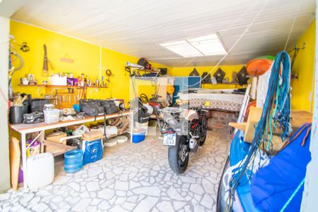 Casa à venda com 200m², 4 quartos e 4 vagasGaragem
