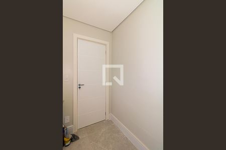 Apartamento à venda com 157m², 3 quartos e 2 vagas Apartamento à venda com 157m², 3 quartos e 2 vagasQuarto de Serviço