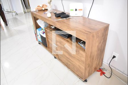 Sala - Detalhe de casa de condomínio para alugar com 3 quartos, 163m² em Campo Grande, Rio de Janeiro