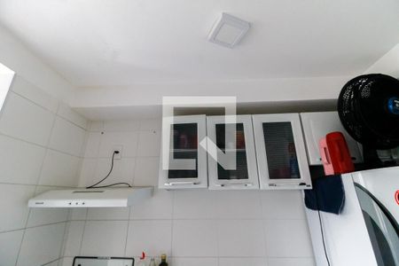 Apartamento à venda com 42m², 2 quartos e 1 vaga Apartamento à venda com 42m², 2 quartos e 1 vagaCozinha - Armários