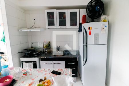 Apartamento à venda com 42m², 2 quartos e 1 vaga Apartamento à venda com 42m², 2 quartos e 1 vagaCozinha - Armários