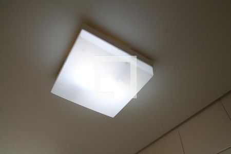 Apartamento à venda com 50m², 2 quartos e 2 vagasDetalhe do banheiro