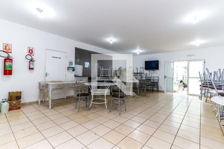 Apartamento para alugar com 60m², 2 quartos e 1 vagaÁrea comum - Salão de festas