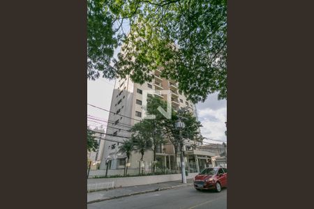 Apartamento para alugar com 60m², 2 quartos e 1 vaga Apartamento para alugar com 60m², 2 quartos e 1 vagaFachada