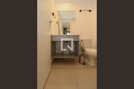 Banheiro da Suíte de kitnet/studio à venda com 1 quarto, 30m² em Sumaré, São Paulo