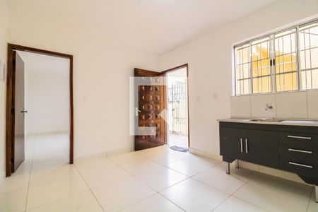 Sala - Cozinha de casa para alugar com 1 quarto, 31m² em Parque Imperial, São Paulo