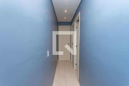Corredor  de apartamento à venda com 2 quartos, 43m² em Piraporinha, Diadema