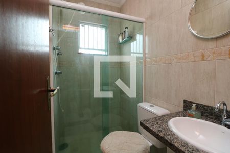 Casa à venda com 100m², 3 quartos e 4 vagasBanheiro