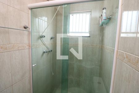 Casa à venda com 100m², 3 quartos e 4 vagasBanheiro