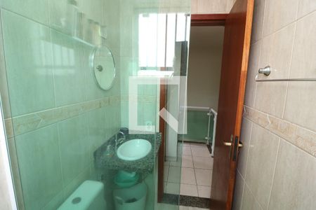 Casa à venda com 100m², 3 quartos e 4 vagasBanheiro