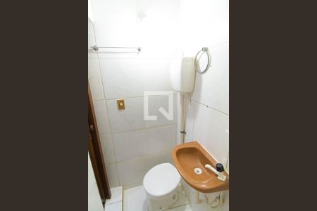 Casa para alugar com 25m², 1 quarto e sem vaga Casa para alugar com 25m², 1 quarto e sem vagaBanheiro