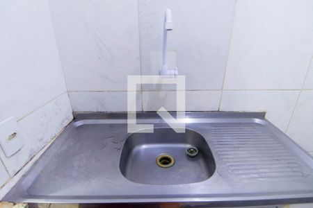 Cozinha de casa para alugar com 1 quarto, 25m² em São Gonçalo, Salvador