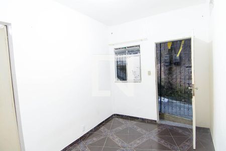 Sala de casa para alugar com 1 quarto, 25m² em São Gonçalo, Salvador