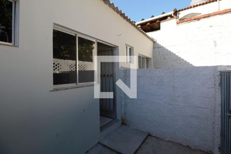 Studio para alugar com 27m², 1 quarto e sem vaga Studio para alugar com 27m², 1 quarto e sem vagaÁrea externa