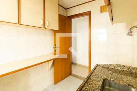 Apartamento à venda com 63m², 2 quartos e 1 vagaCozinha