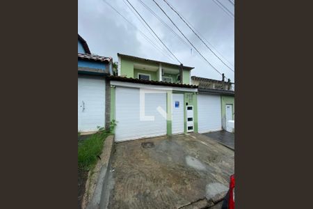 Casa de condomínio à venda com 150m², 3 quartos e 1 vagaFachada