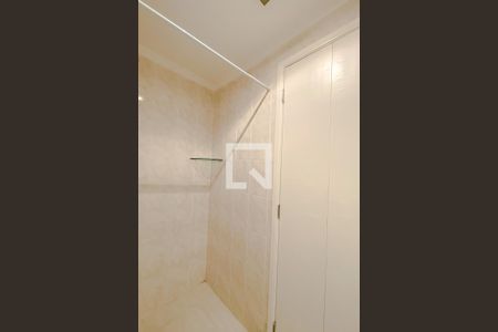 Apartamento para alugar com 55m², 2 quartos e 1 vagaBanheiro Social