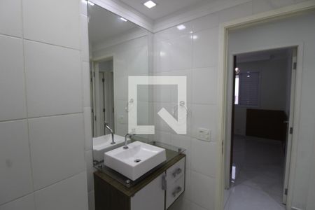 Apartamento à venda com 74m², 3 quartos e 2 vagasBanheiro