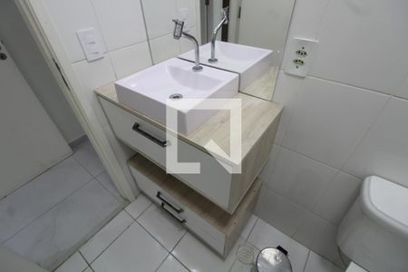 Apartamento à venda com 74m², 3 quartos e 2 vagasBanheiro Suite