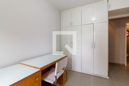 Quarto 1 de apartamento para alugar com 2 quartos, 68m² em Vila Olímpia, São Paulo