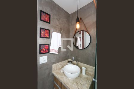 Apartamento à venda com 67m², 2 quartos e 2 vagasBanheiro da Suíte 1