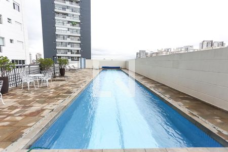 Apartamento à venda com 67m², 2 quartos e 2 vagasÁrea comum - Piscina