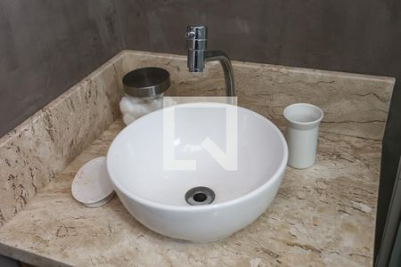 Apartamento à venda com 67m², 2 quartos e 2 vagasBanheiro da Suíte 1