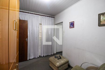 Casa à venda com 100m², 3 quartos e 4 vagasQuarto 2