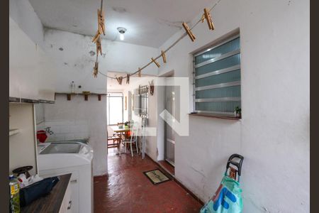 Casa à venda com 100m², 3 quartos e 4 vagasÁrea de Serviço